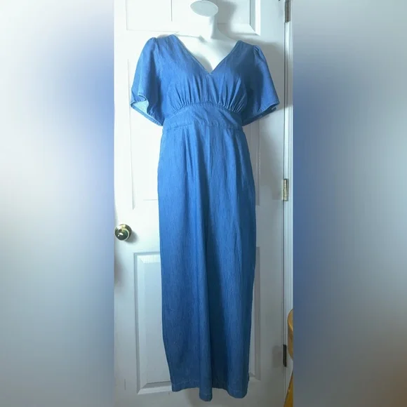 Old Navy Waist-Defined Puff-Sleeve Jumpsuit Denim - Picture 3 of 8